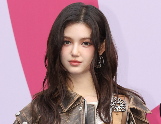 Danielle of girl group NewsJeans poses on a red carpet on Feb. 1, 2024. [YONHAP]