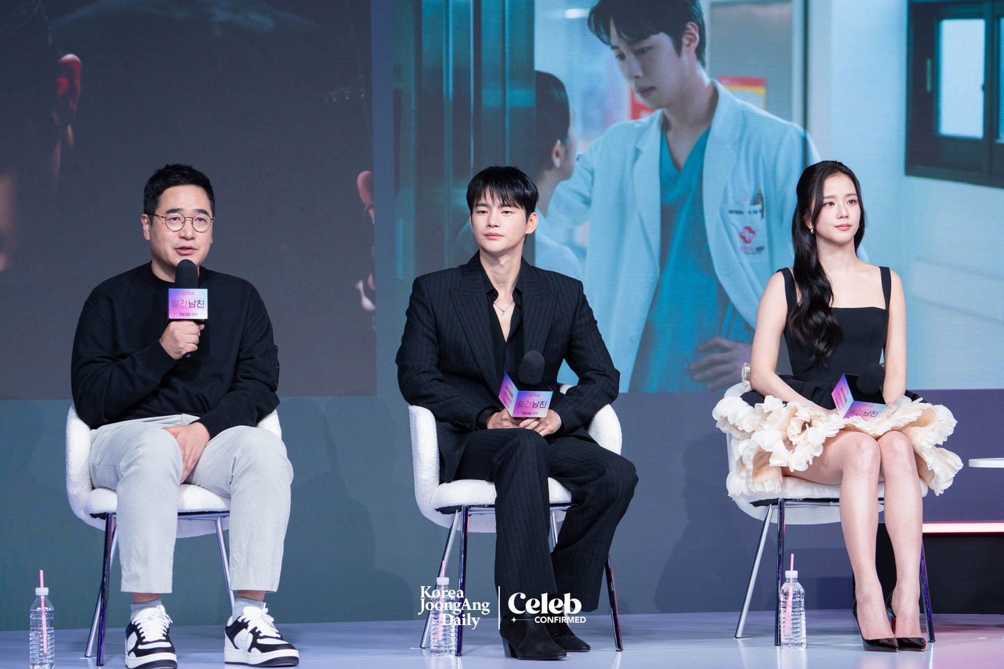 The cast of the Netflix original series “Boyfriend on Demand” answers questions during a press conference at the JW Marriott Dongdaemun Square Seoul in central Seoul on Feb. 26. [DANIELA GONZALEZ PEREZ]
