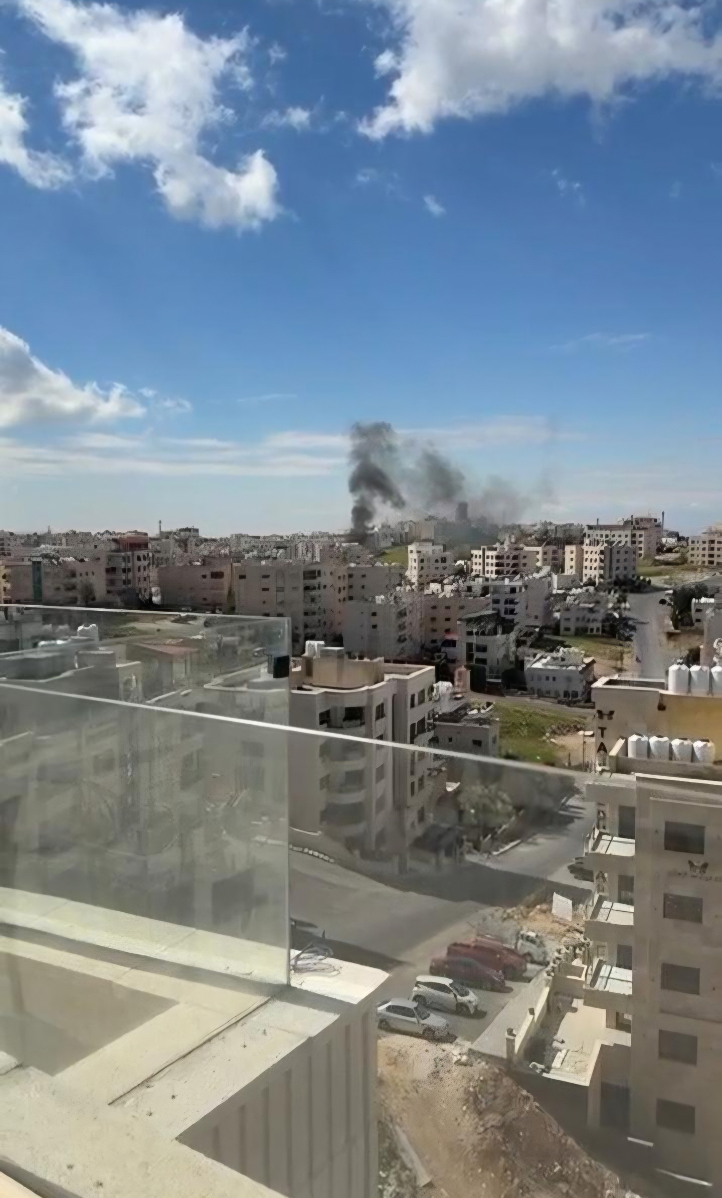 Debris falls in Jordan after a missile was intercepted. [KOREAN ASSOCIATION IN JORDAN]