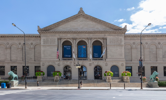  Art Institute of Chicago in Chicago, Illinois [ART INSTITUTE OF CHICAGO]