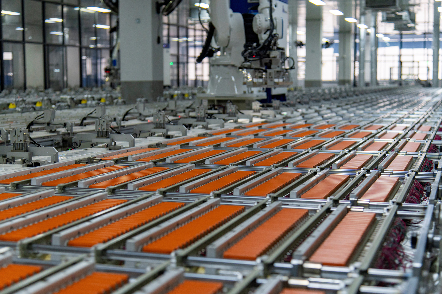 An automated lithium-ion battery production line operates at a workshop of Zhejiang Shineway Technology in Yongkang, China, on Nov. 11, 2025. [REUTERS/YONHAP] 