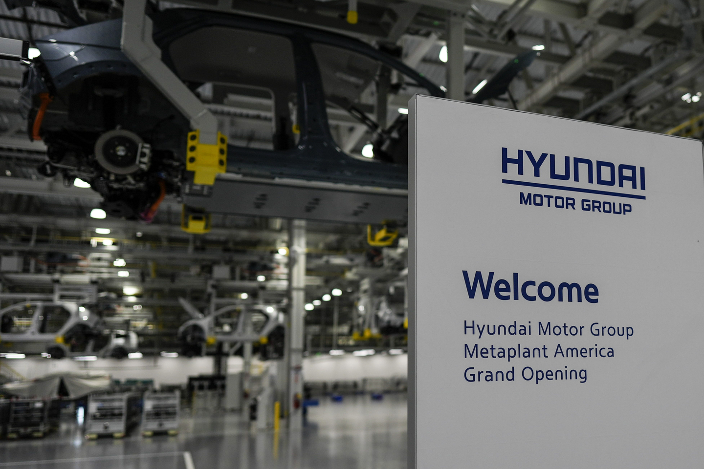 Vehicles move on the line at the Hyundai Motor Group Metaplant America in Ellabell, Georgia, on March 26, 2025. [AP/YONHAP] 