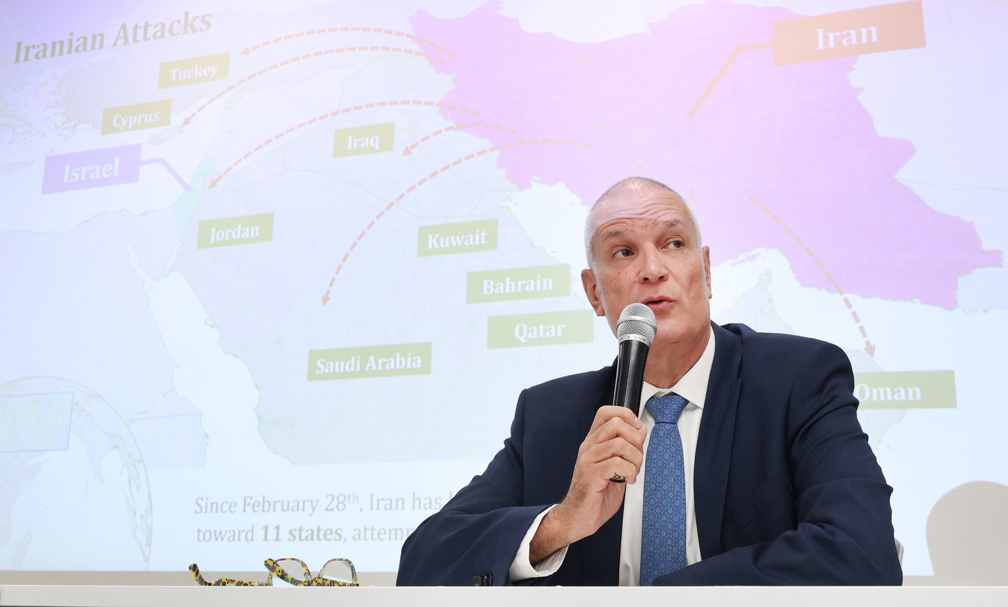 Israeli Ambassador to South Korea Rafael Harpaz speaks during a press conference on Israel’s ongoing military operation against Iran in Jongno District, central Seoul, on March 5. [YONHAP] 