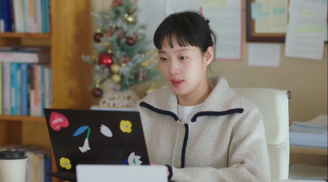 A scene from season two of ″Yumi's Cells″ [TVING]