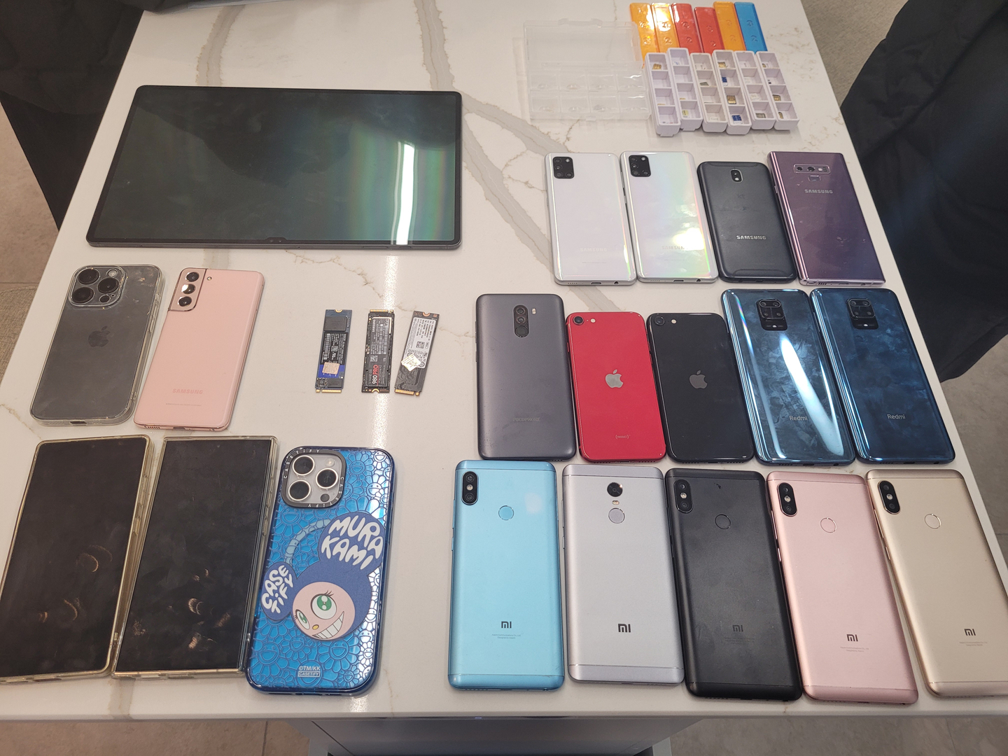 Evidence seized by police from a group accused of illegally mass purchasing K-pop concert tickets using macro programs and reselling them at inflated prices. [GYEONGGI BUKBU PROVINCIAL POLICE AGENCY]