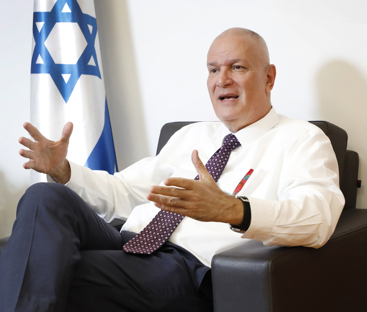 Israeli Ambassador Rafael Harpaz speaks to the Korea JoongAng Daily during an interview in Jongno District, central Seoul, on March 11. [PARK SANG-MOON] 