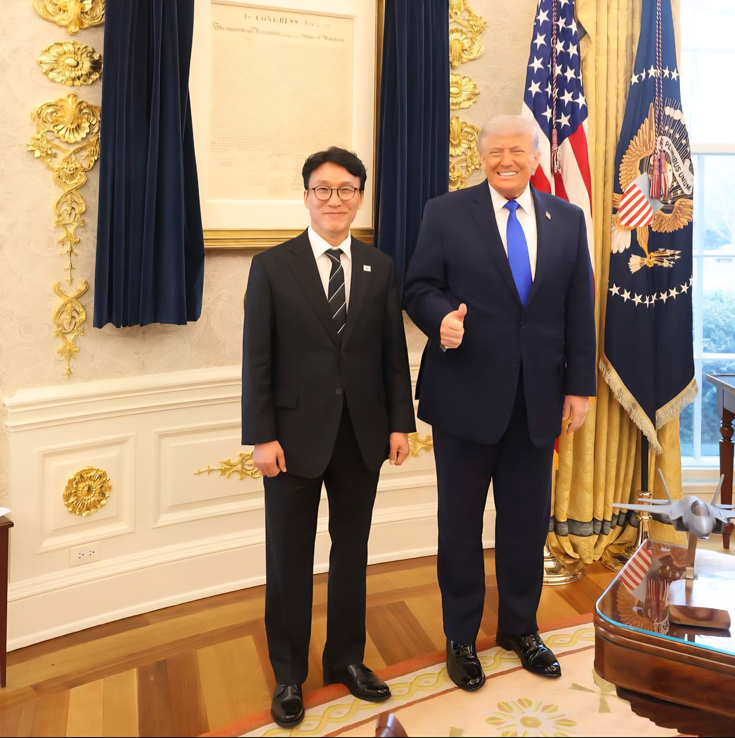 South Korean Prime Minister Kim Min-seok and U.S. President Donald Trump pose for a photo at the White House in Washington on March 13. [YONHAP]