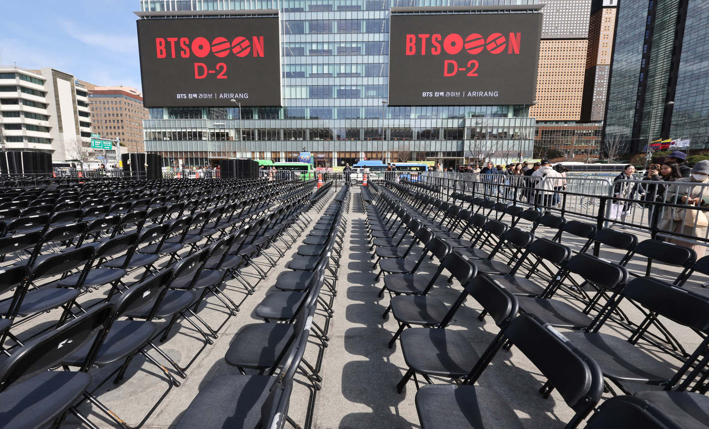 Preparations are underway at Gwanghwamun Square in central Seoul on March 19 for BTS’s upcoming performance on March 21. [JOINT PRESS CORPS]