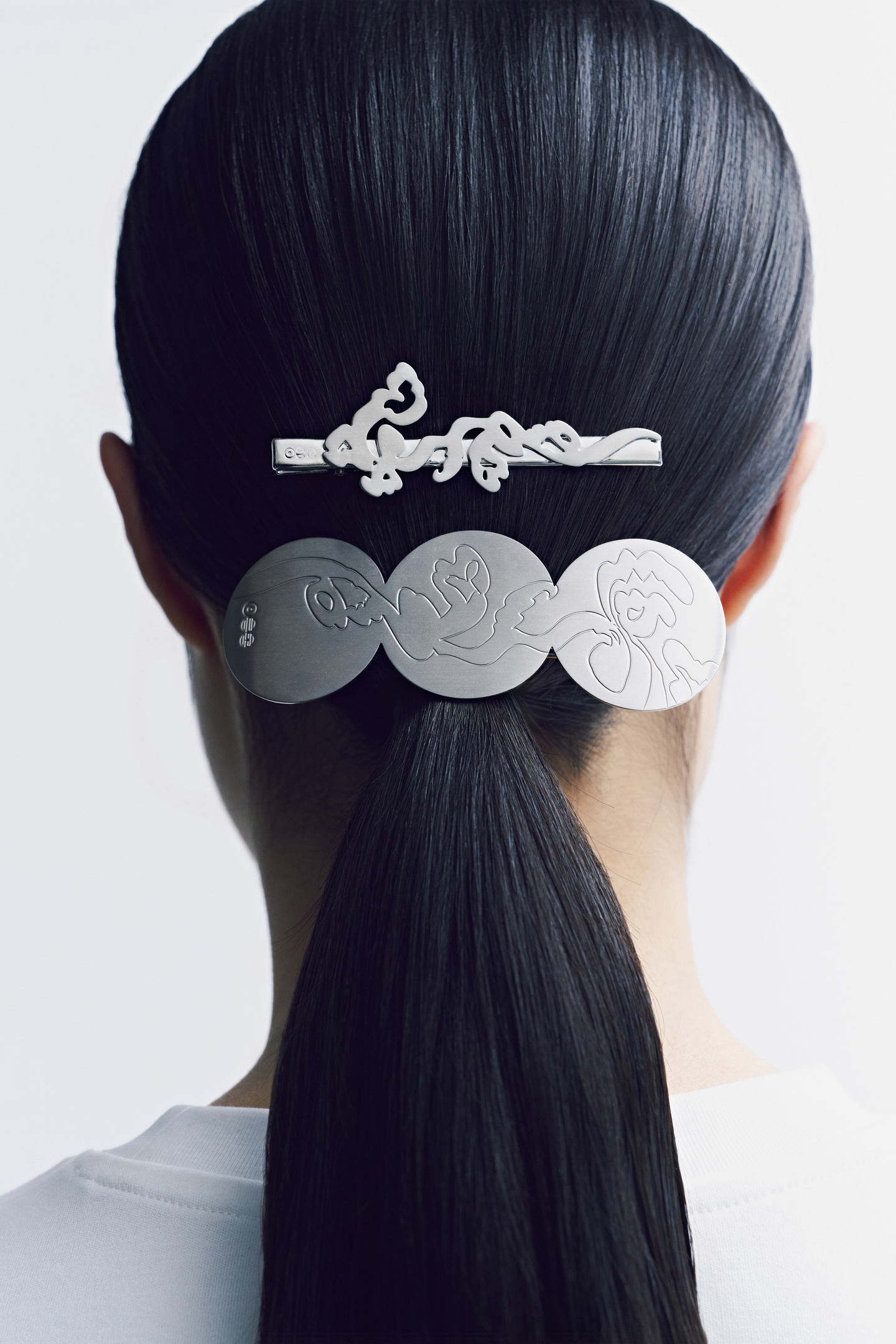 Hair clips from the BTS merchandise collection made in collaboration with the National Museum of Korea [NATIONAL MUSEUM OF KOREA]