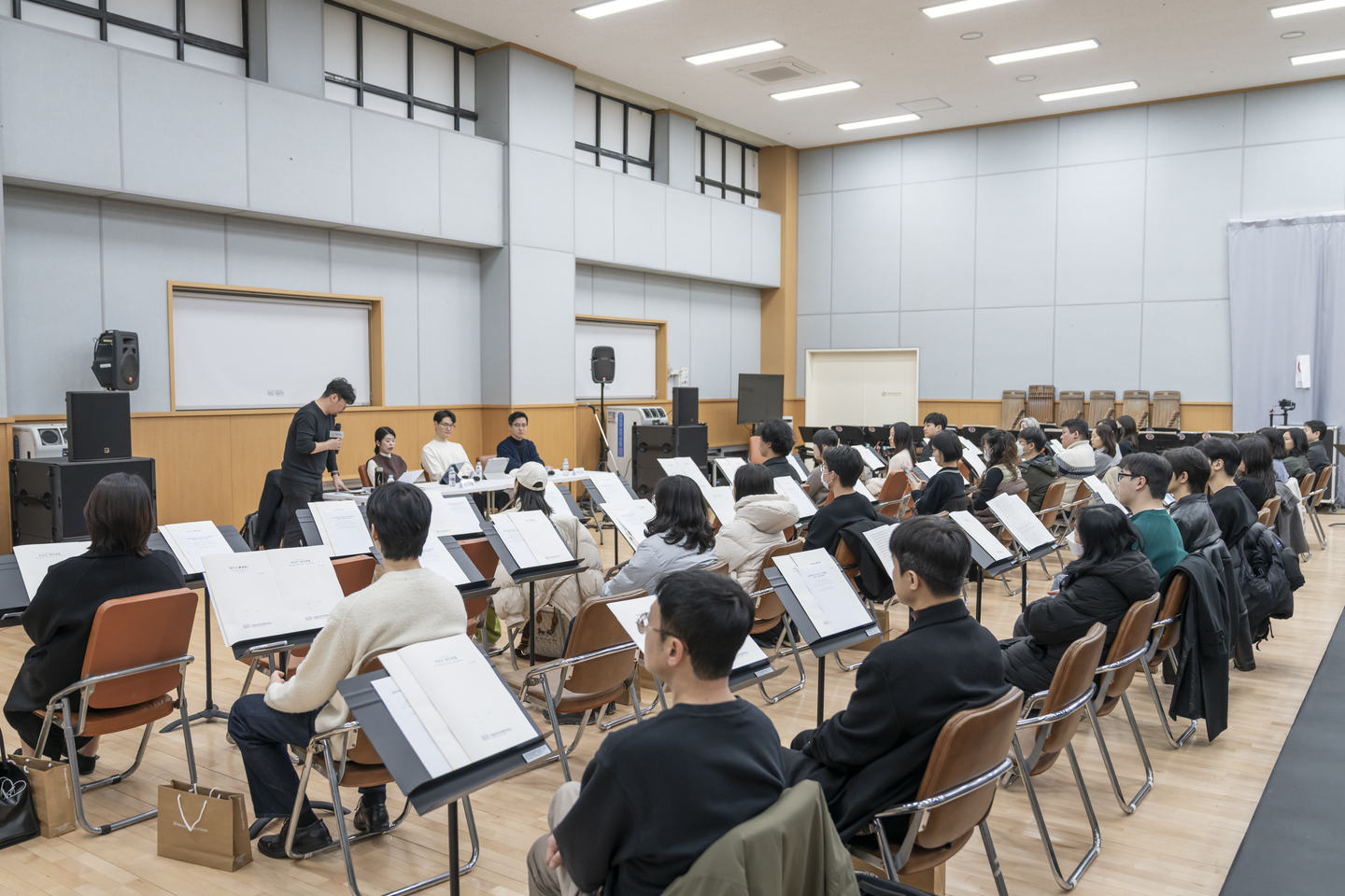 A listening session held on March 6 attended by National Orchestra of Korea resident composers Son Da-hye and Hong Min-woong [NATIONAL ORCHESTRA OF KOREA]