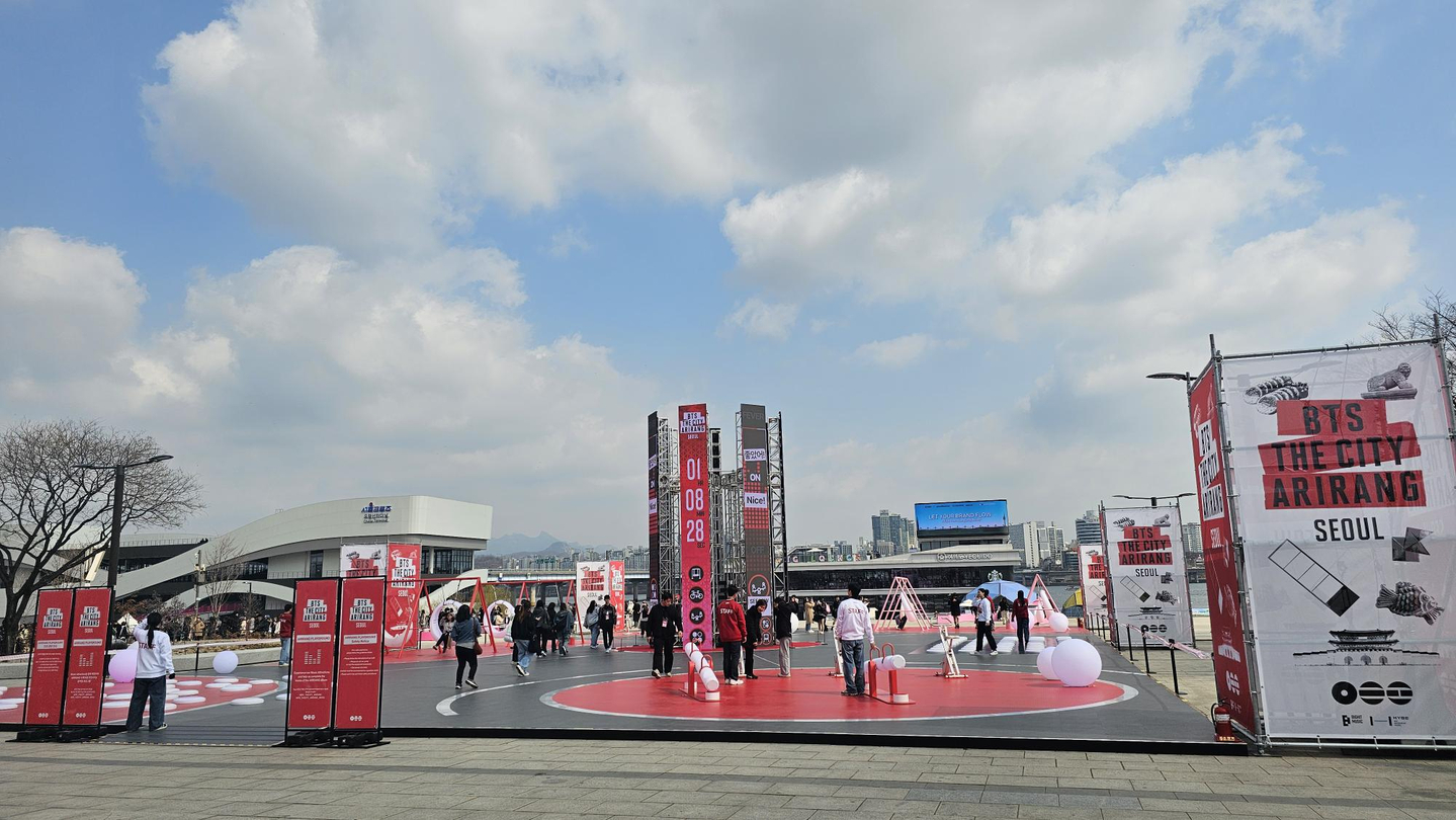 The Arirang Playground installation at the Love Song Lounge in Yeouido, western Seoul, on March 20 [SHIN HA-NEE]