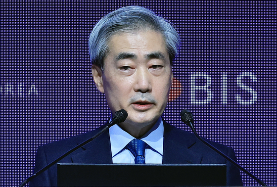 Shin Hyun-song, the head of the Monetary and Economic Department at the Bank for International Settlements, speaks at a conference held at the central bank in Seoul on Dec. 17, 2024. Shin has been tapped by President Lee Jae Myung on Sunday as the next governor to lead the Bank of Korea, [NEWS1]