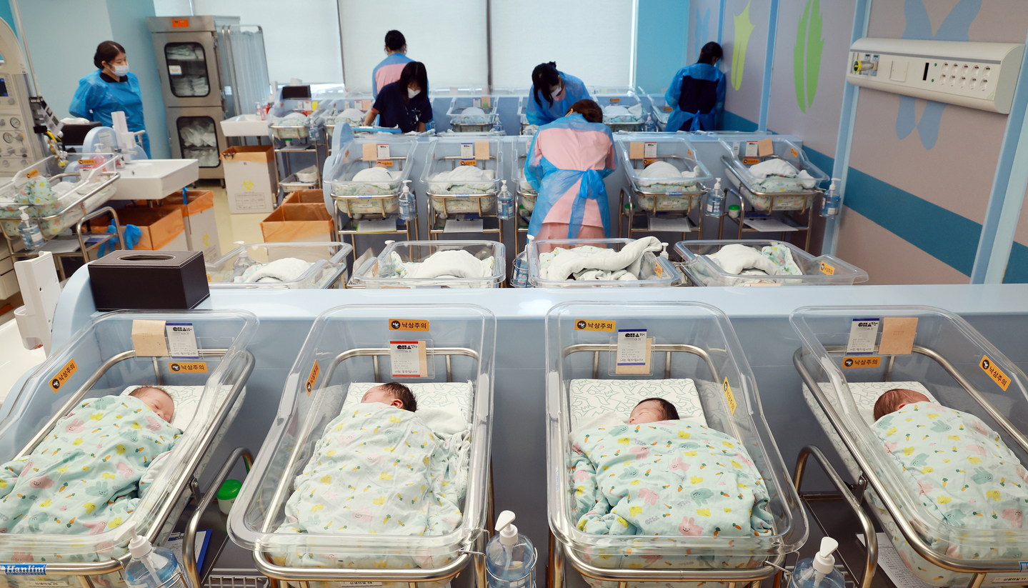 Newborn babies are seen at the CHA Ilsan Medical Center in Goyang, Gyeonggi, on July 24, 2025. [YONHAP]