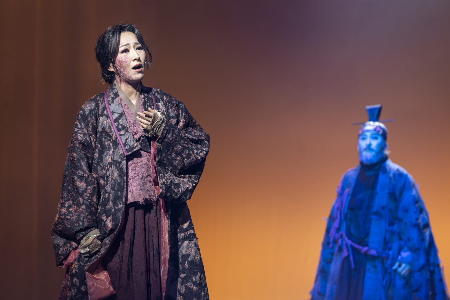 A still from ″Boheoja,″ a changgeuk (traditional Korean opera) production on the Gyeyujeongnan, one of the Joseon Dynasty’s (1392-1910) bloodiest coups [NATIONAL THEATER OF KOREA]