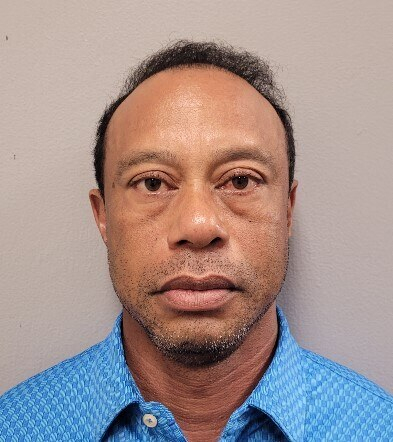 This handout photo provided by the Martin County Sheriff's Office shows Tiger Woods in Stuart, Florida, on March 27. [AP/YONHAP]