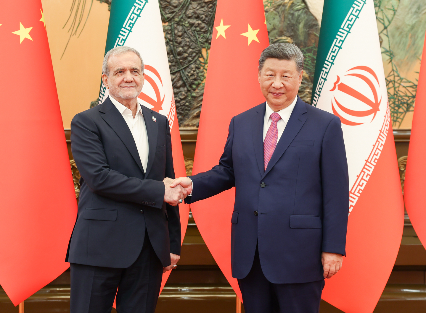 Chinese President Xi Jinping meets with Iranian President Masoud Pezeshkian at the Great Hall of the People in Beijing, capital of China, Sept. 2, 2025. Pezeshkian is in China for the Shanghai Cooperation Organization Summit 2025, as well as commemorations marking the 80th anniversary of the victory in the Chinese People's War of Resistance against Japanese Aggression and the World Anti-Fascist War. [XINHUA/YONHAP]