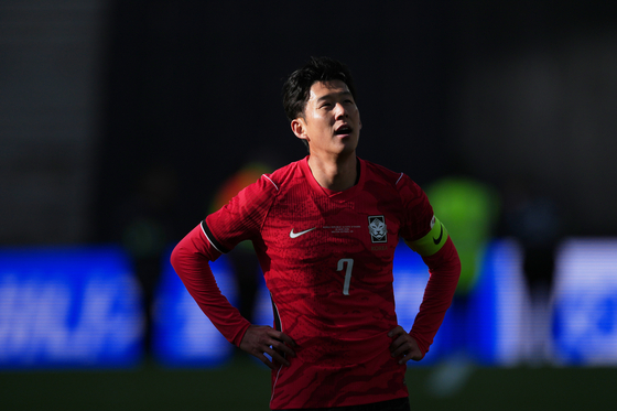 Korea's Son Heung-min looks on during a friendly against Ivory Coast at Stadium MK in England on March 28. [AP/YONHAP] 