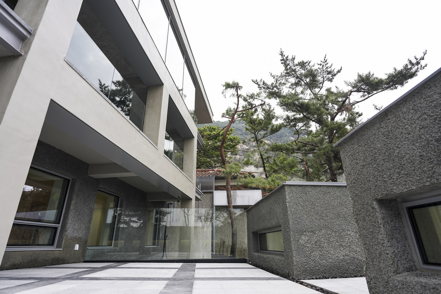 A former home and studio of Kim Tschang-yeul [HAN EUN-HWA]