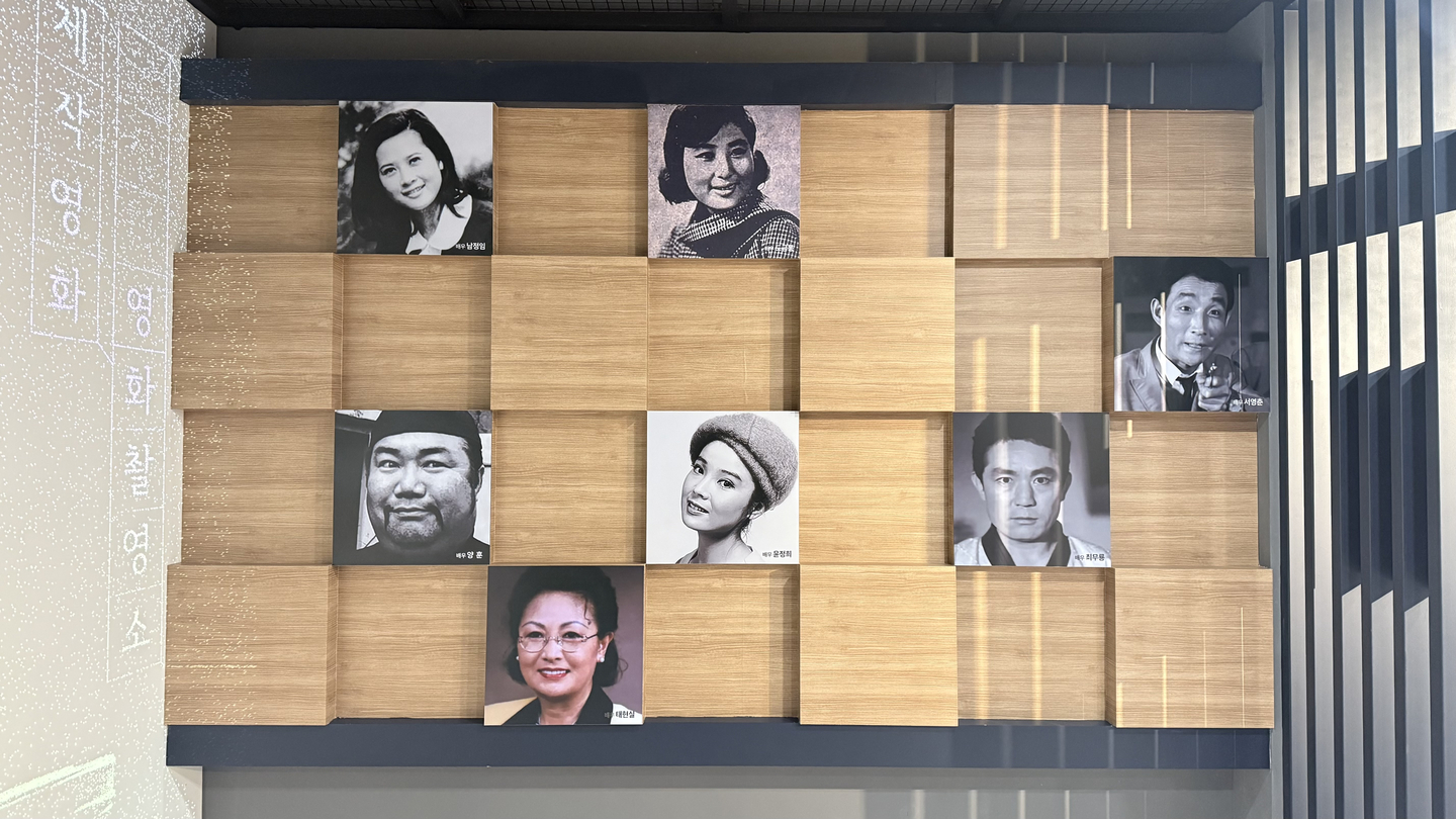 Actors of films shot at a Dapsimni studio are displayed at Dapsimni Film Exhibition hall on March 8. [WOO JI-WON]