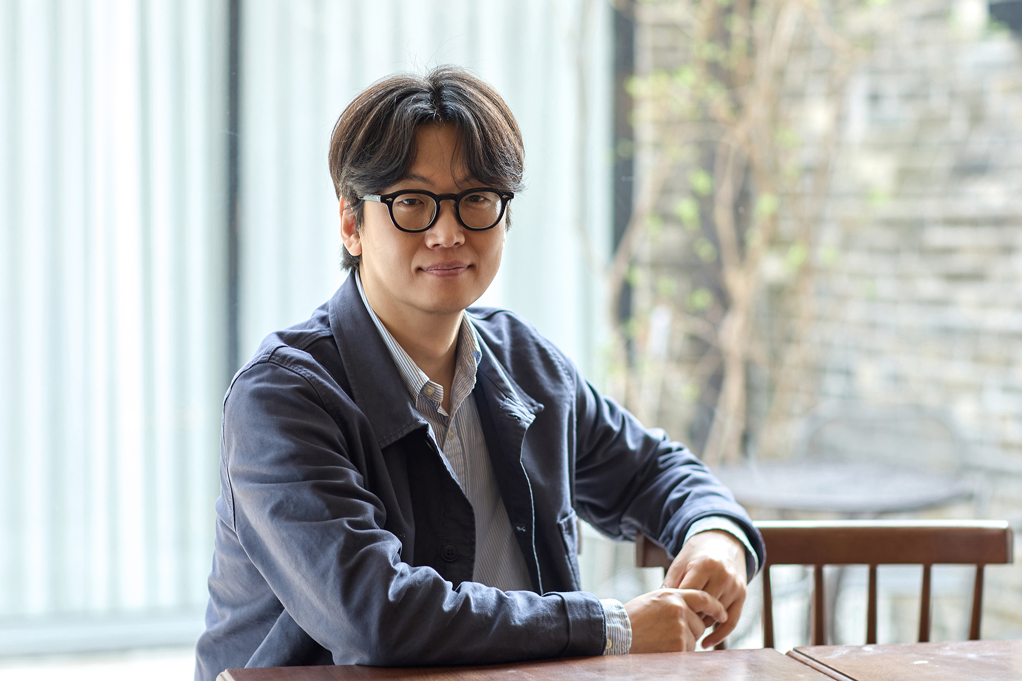Translator Hwang Seok-hee [SEENSEE COMPANY]
