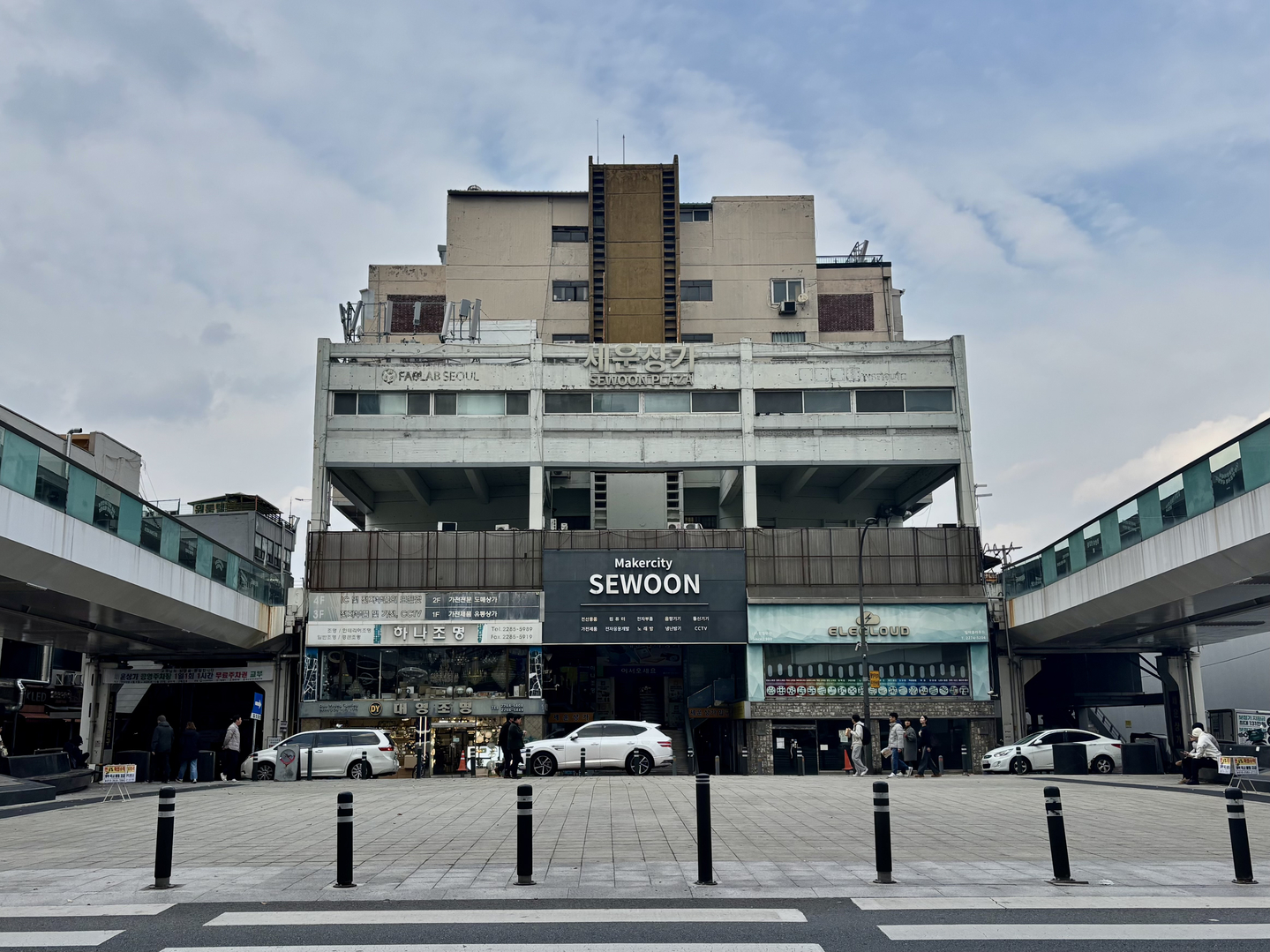 The Sewoon Plaza [LEE JIAN]