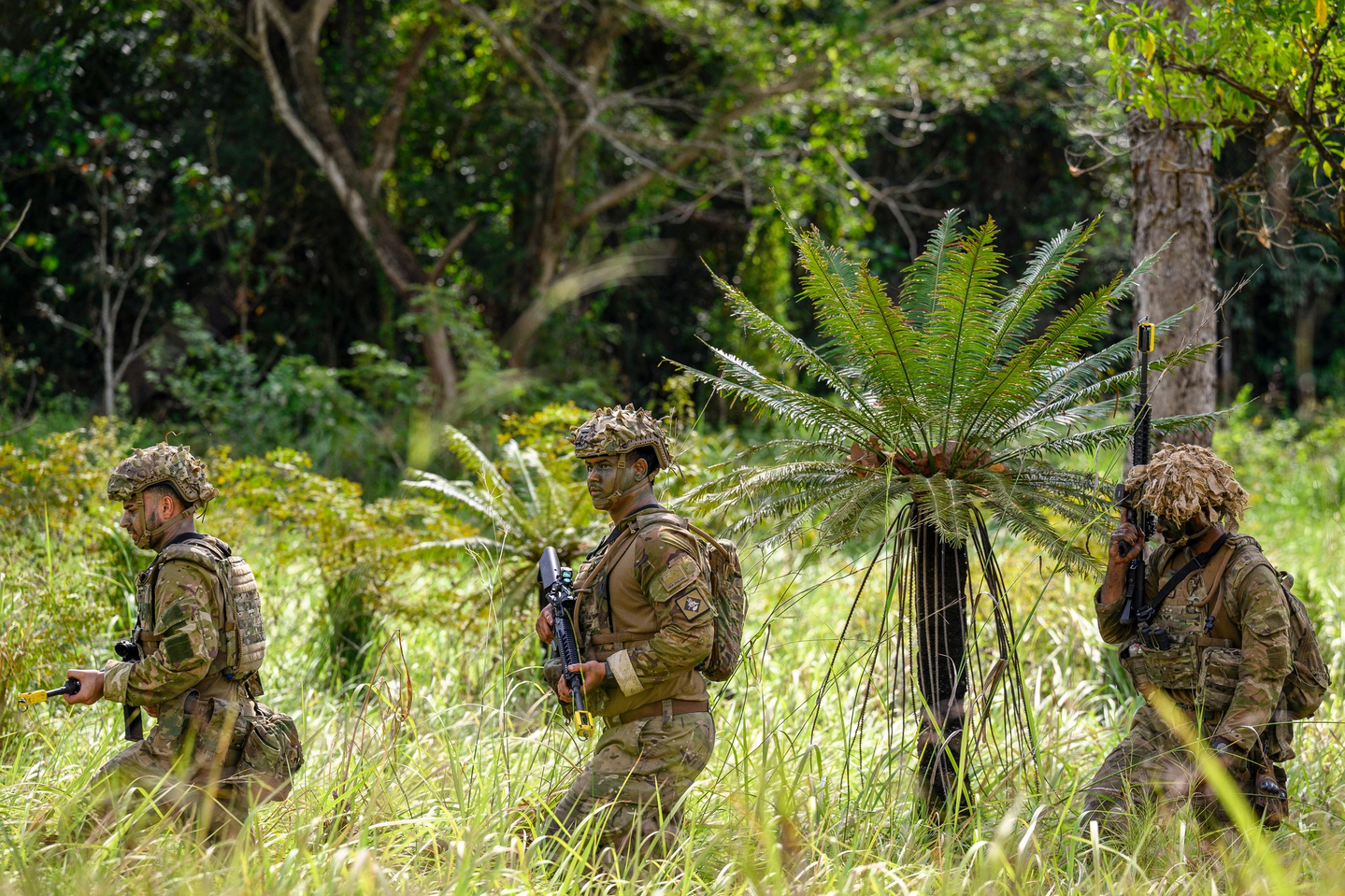 The first infantry platoon rotation trains a variety of skills, including medical evacuations, in this photo from 2025. [NEW ZEALAND DEFENCE FORCE]