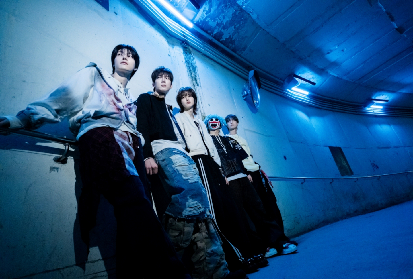 Rock band hrtz.wav [KAKAO ENTERTAINMENT]