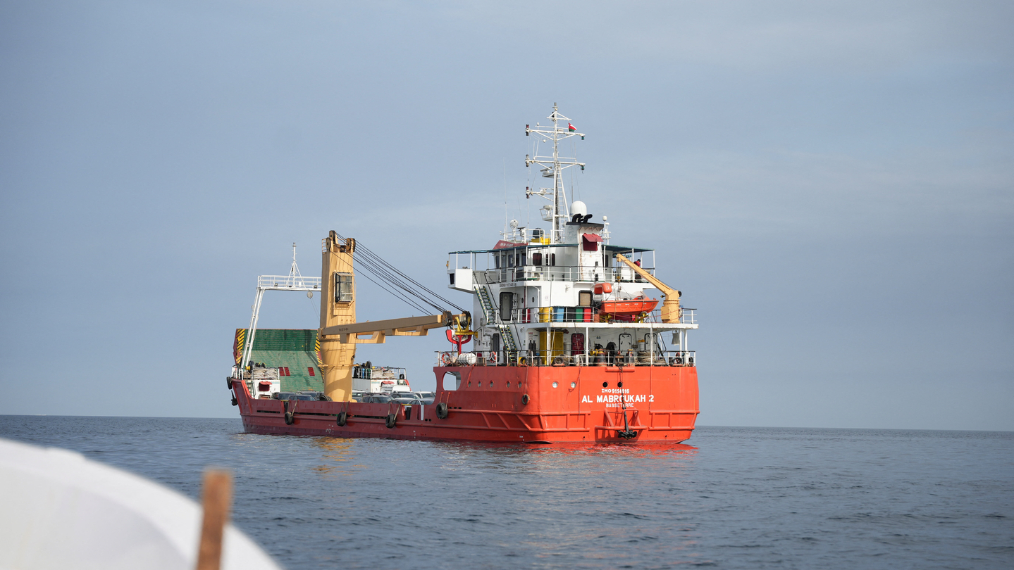 A vessel off the coast of Musandam, Oman, in the Strait of Hormuz on April 12. [REUTERS/YONHAP'
