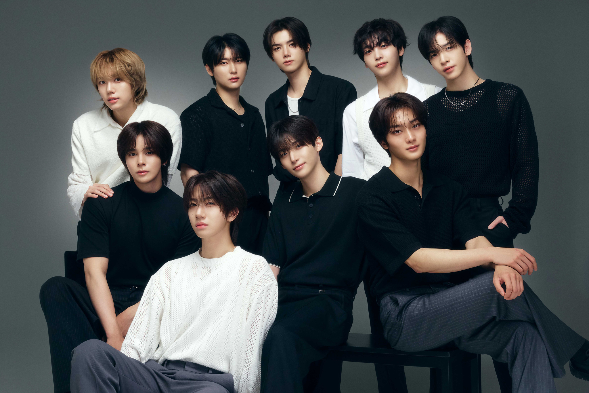 Boy band Cravity [STARSHIP ENTERTAINMENT]