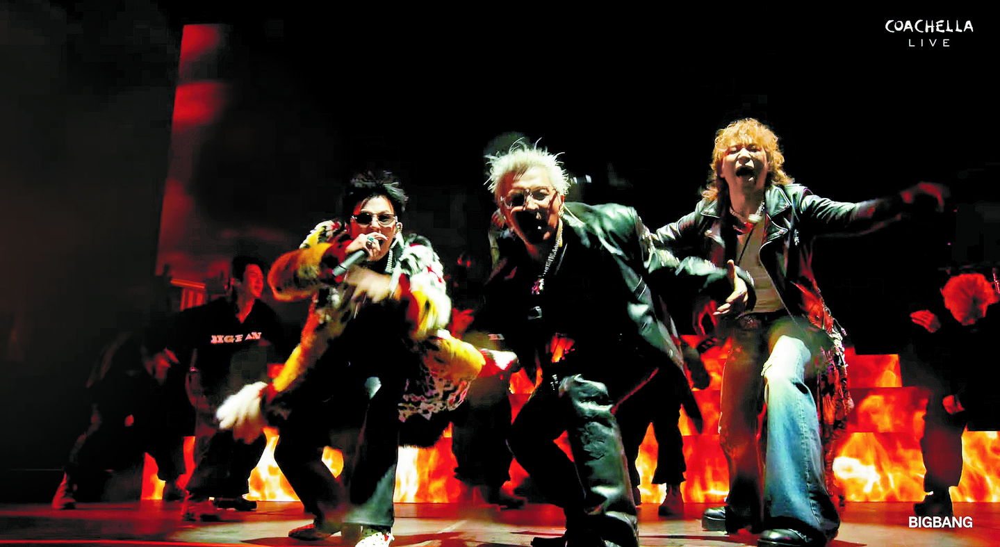 K-pop boy band BigBang performs at Coachella Valley Music and Arts Festival in Indio, California, on April 11. [SCREEN CAPTURE]