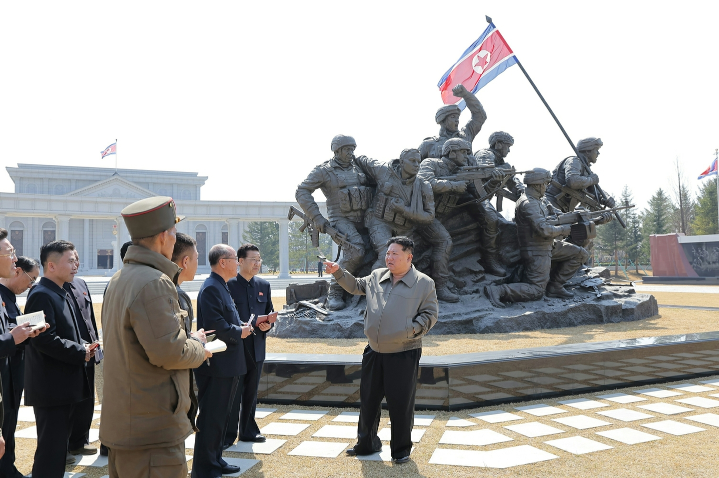 North Korean leader Kim Jong-un visits the construction site of a memorial hall for overseas military operations on April 3. [NEWS1]