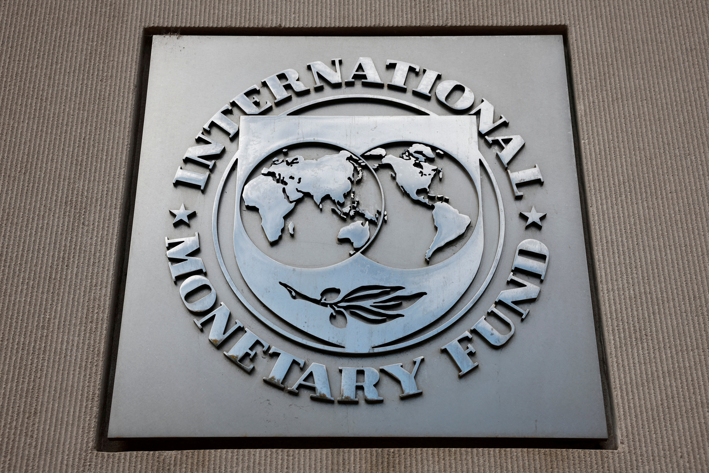 The logo of the International Monetary Fund (IMF) is displayed in its headquarters in Washington on Nov. 24, 2024. [REUTERS/YONHAP] 