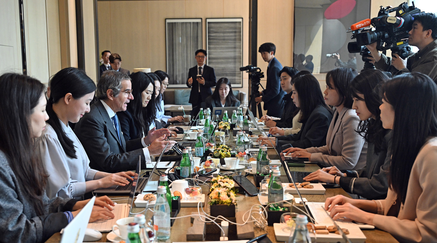 International Atomic Energy Agency (IAEA) Director-General Rafael Grossi, third in left row, speaks at a press conference at the Four Seasons Hotel in Jongno District, central Seoul, on April 15. [KANG JEONG-HYEON]