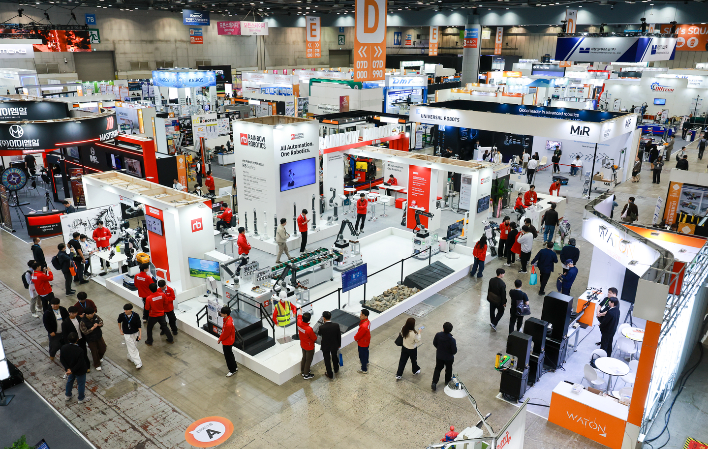 A job fair is being held at Goyang, Gyeonggi, on April 13. [NEWS1]