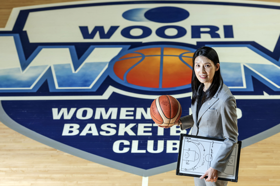 Asan Woori Bank Woori Won head coach Chun Joo-weon poses for a photo during an interview with the JoongAng Ilbo in Seongbuk District, northern Seoul, on April 16. [JOONGANG ILBO]