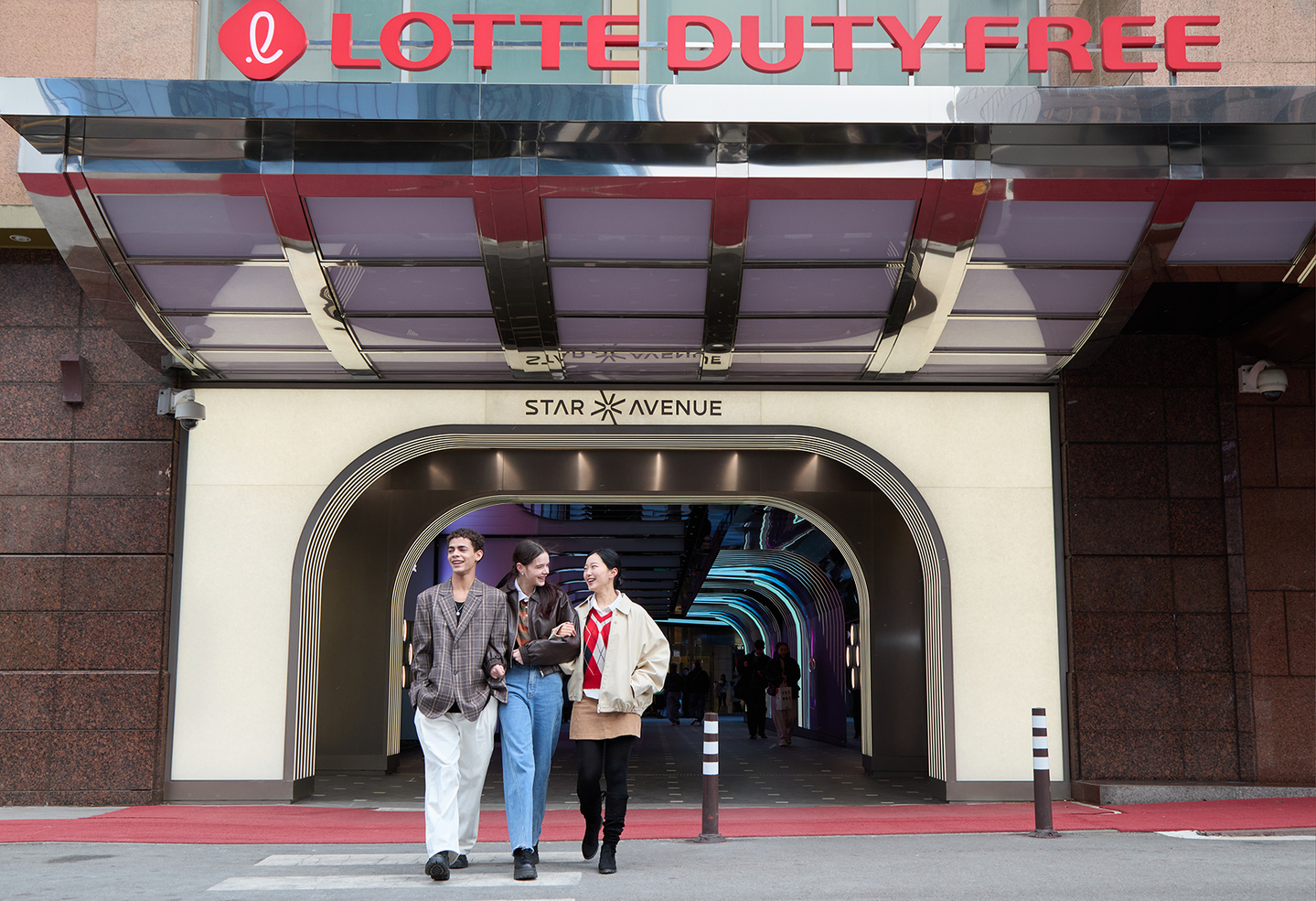 The Lotte Duty Free store in Jung District, central Seoul [YONHAP] 