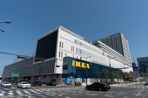 Ikea's Gangdong branch in eastern Seoul is set to open on April 17. [CHO YONG-JUN]