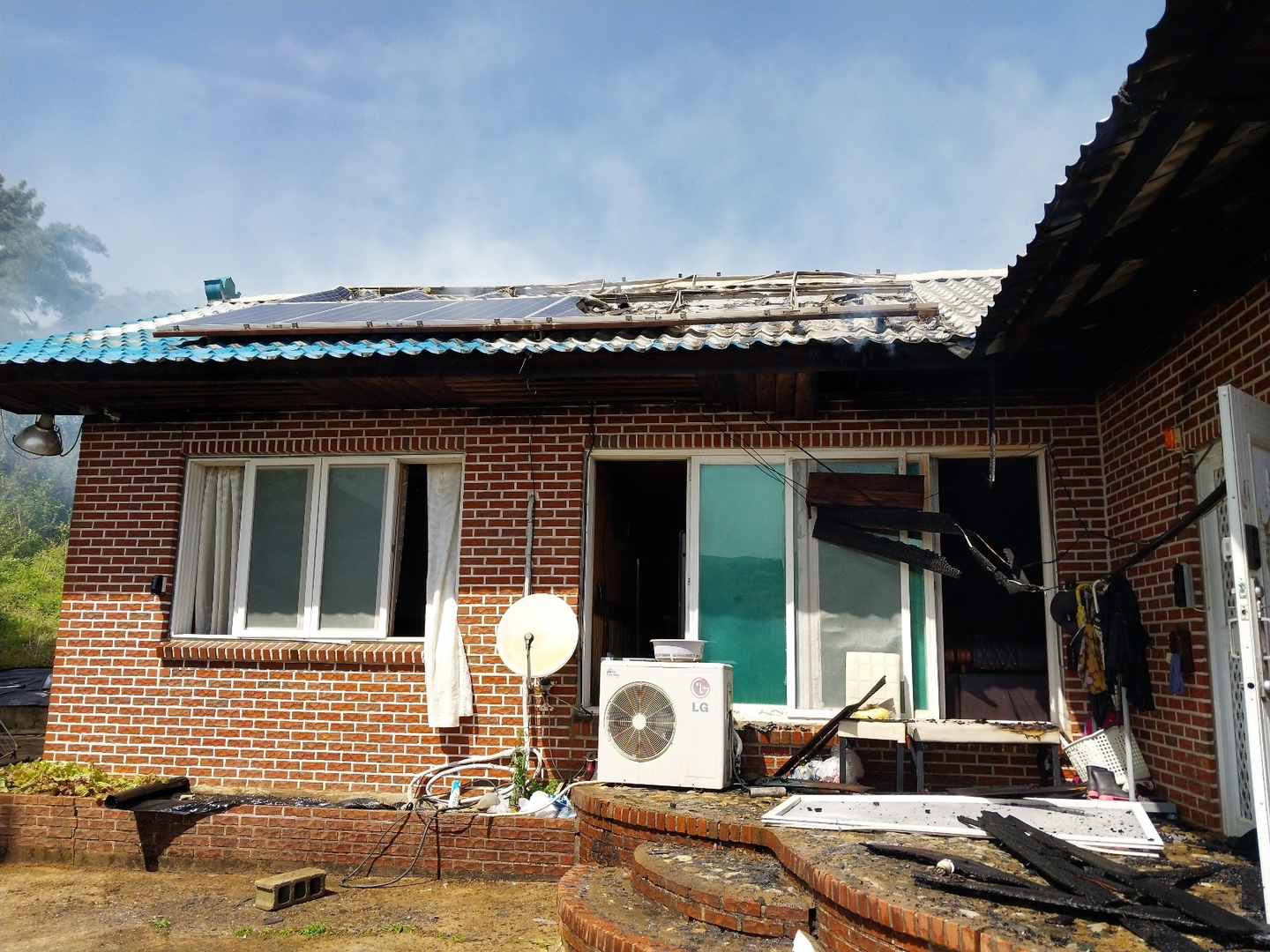 The scene of a suspected arson in Hadong County, South Gyeongsang, on April 21 [GYEONGSANGNAM-DO FIRE DEPARTMENT]