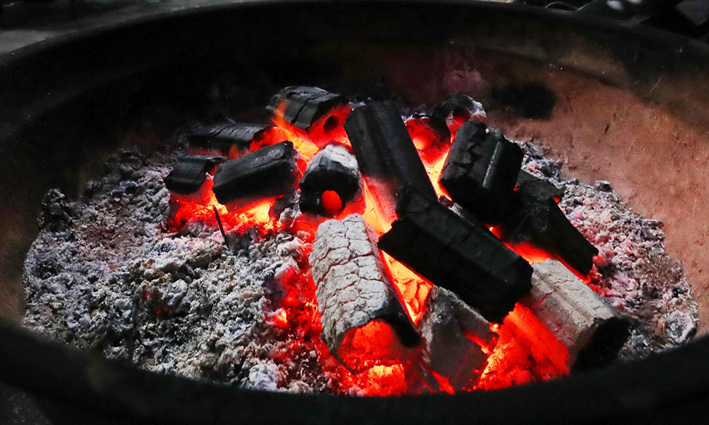 Charcoal burns in this file photo unrelated to the story. [NEWS1]
