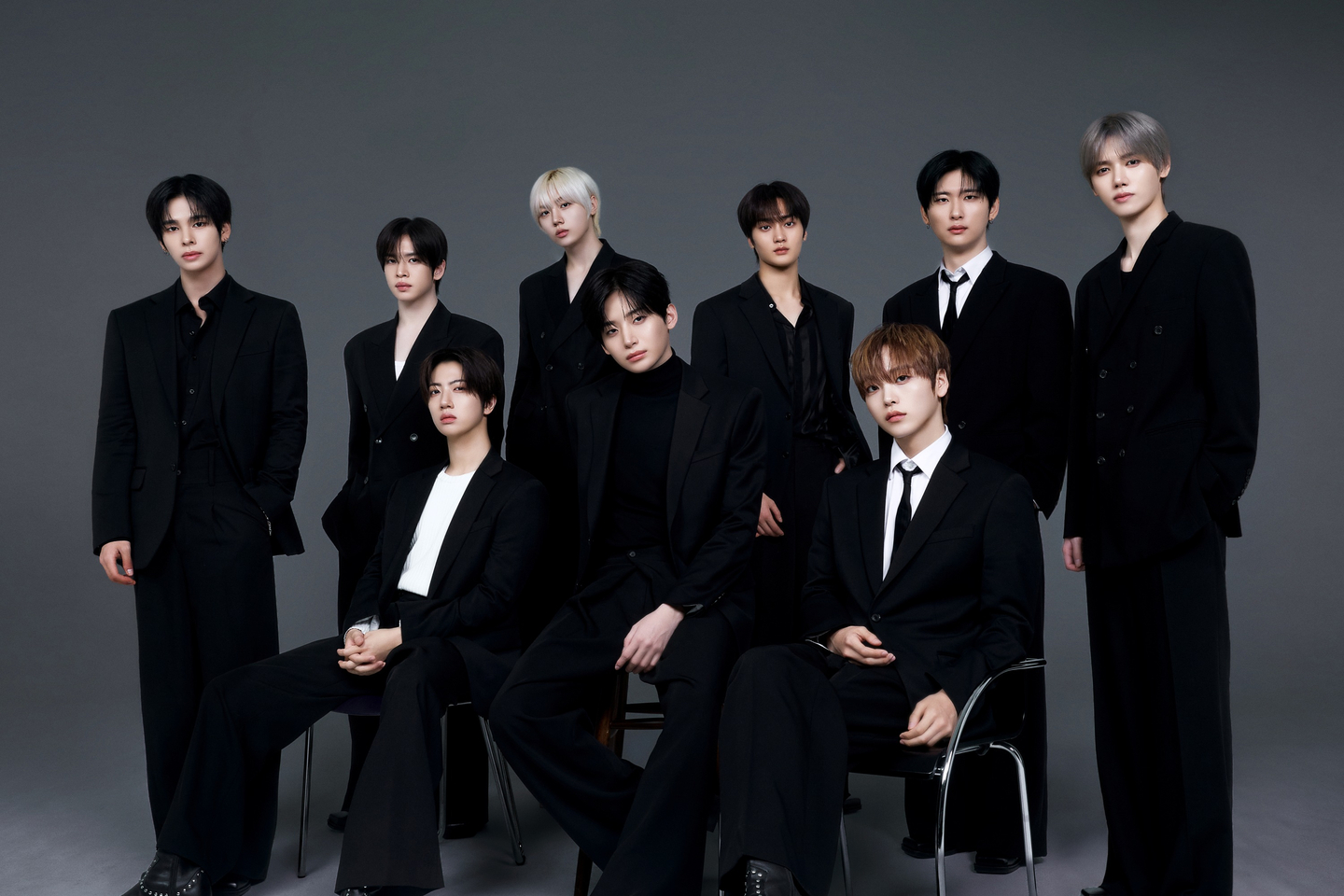 Boy band Cravity [STARSHIP ENTERTAINMENT]