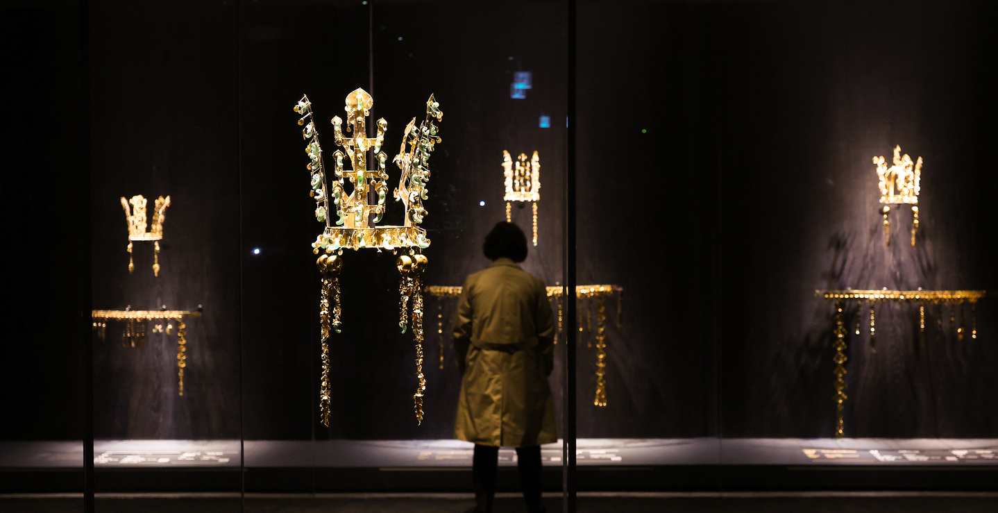 A visitor looks at an exhibition at the Gyeongju National Museum in Gyeongju, North Gyeongsang, on Oct. 27, 2025. [NEWS1]