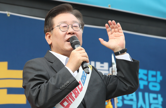 President Lee Jae Myung, then chief of the liberal Democratic Party, speaks during a rally in Incheon on June 17, 2023, against Japan's plan to release of treated wastewater from the ruined Fukushima nuclear plant. [NEWS1]