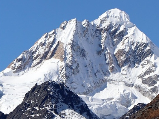 Sat Peak in the Kanchenjunga range of the Nepal Himalayas [KOREA ALPINE FEDERATION]